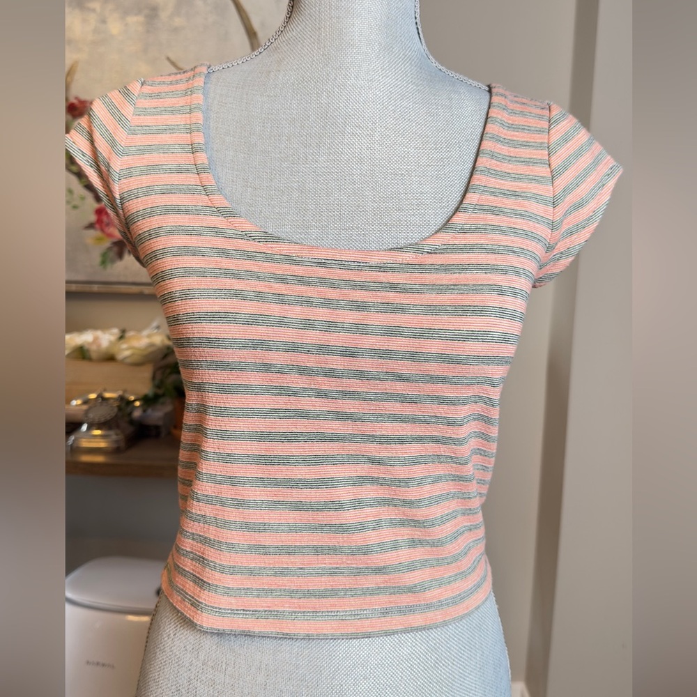 Forever 21 shirt